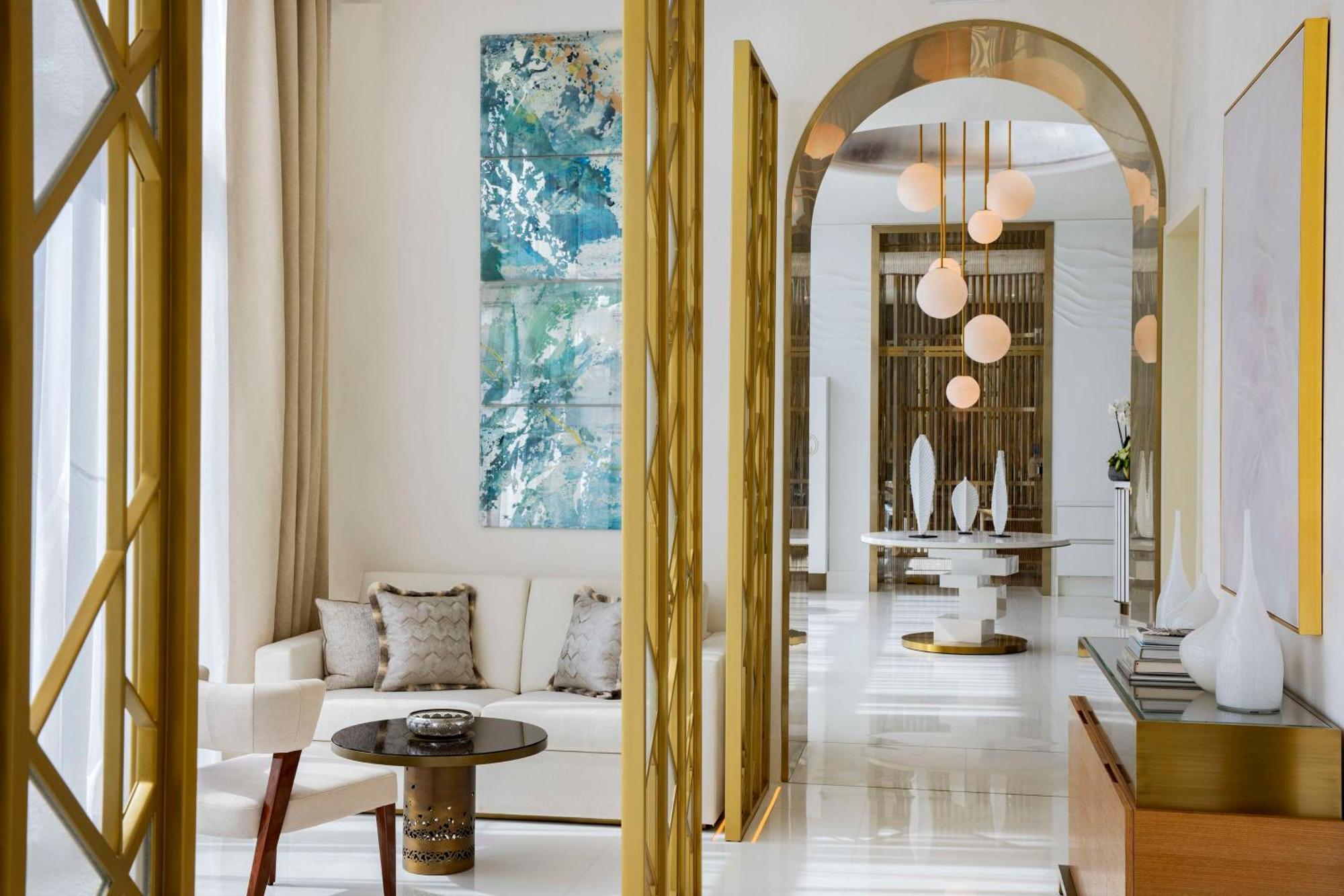 Waldorf Astoria Doha Lusail Екстериор снимка The interior of a suite at the hotel