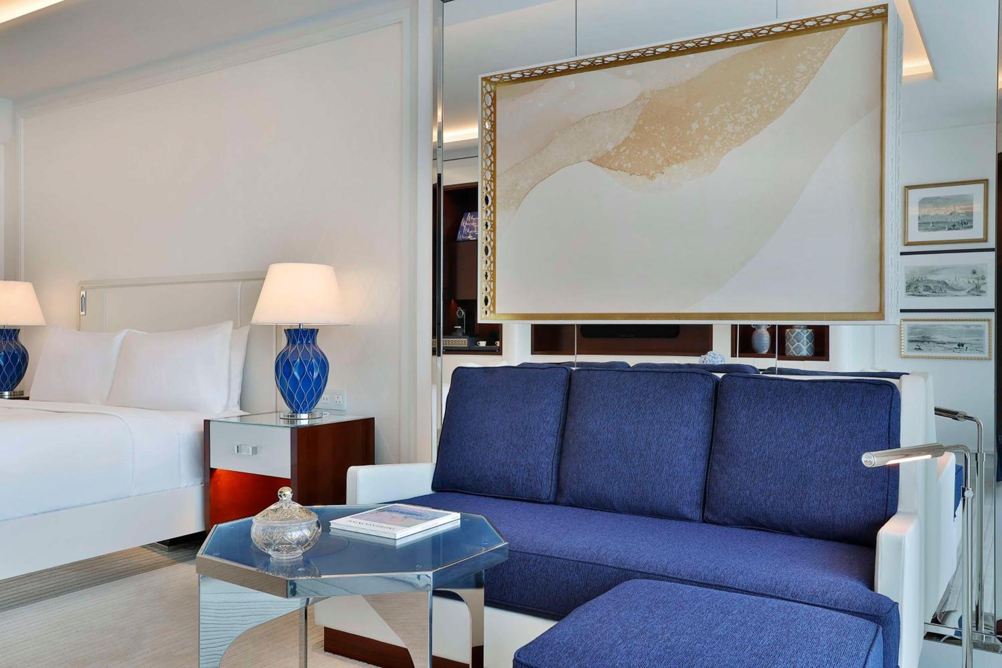 Waldorf Astoria Doha Lusail Екстериор снимка A suite at the Atlantis Paradise Island