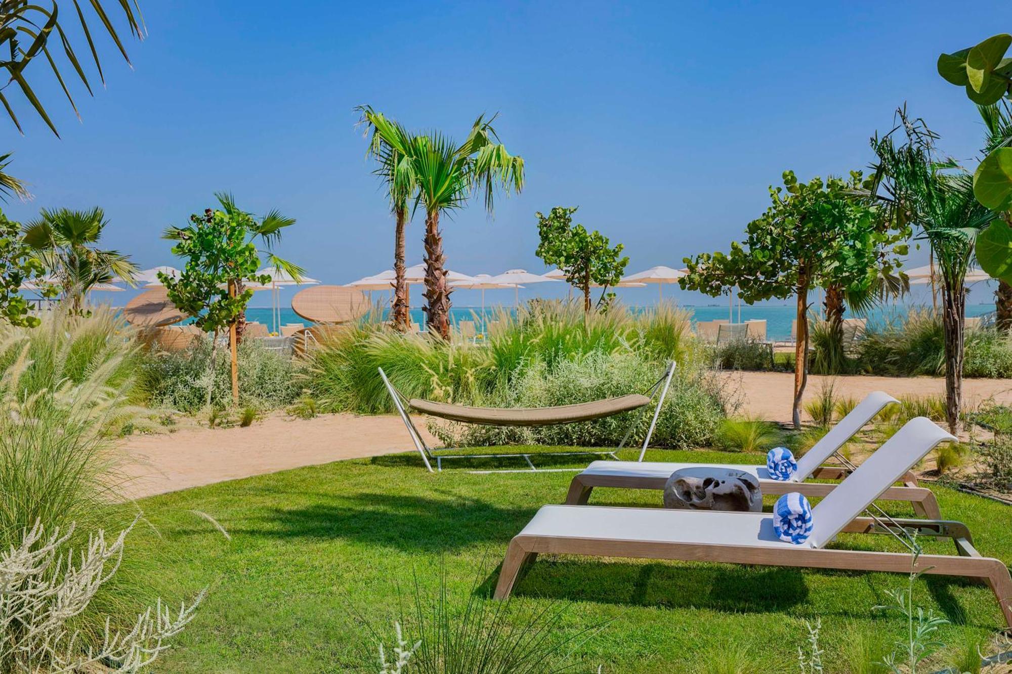 Waldorf Astoria Doha Lusail Екстериор снимка The beach at the resort