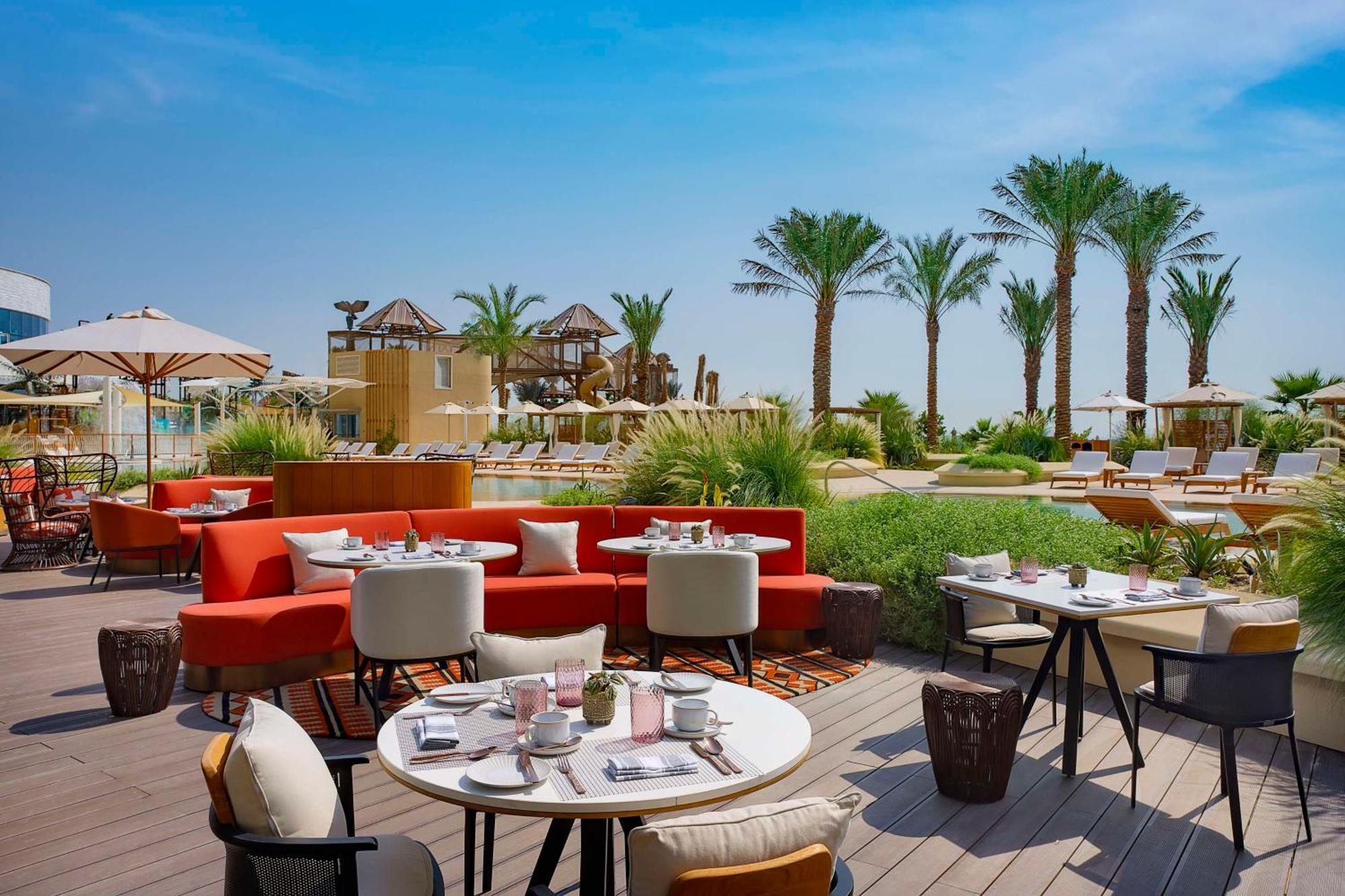 Waldorf Astoria Doha Lusail Екстериор снимка The Deck